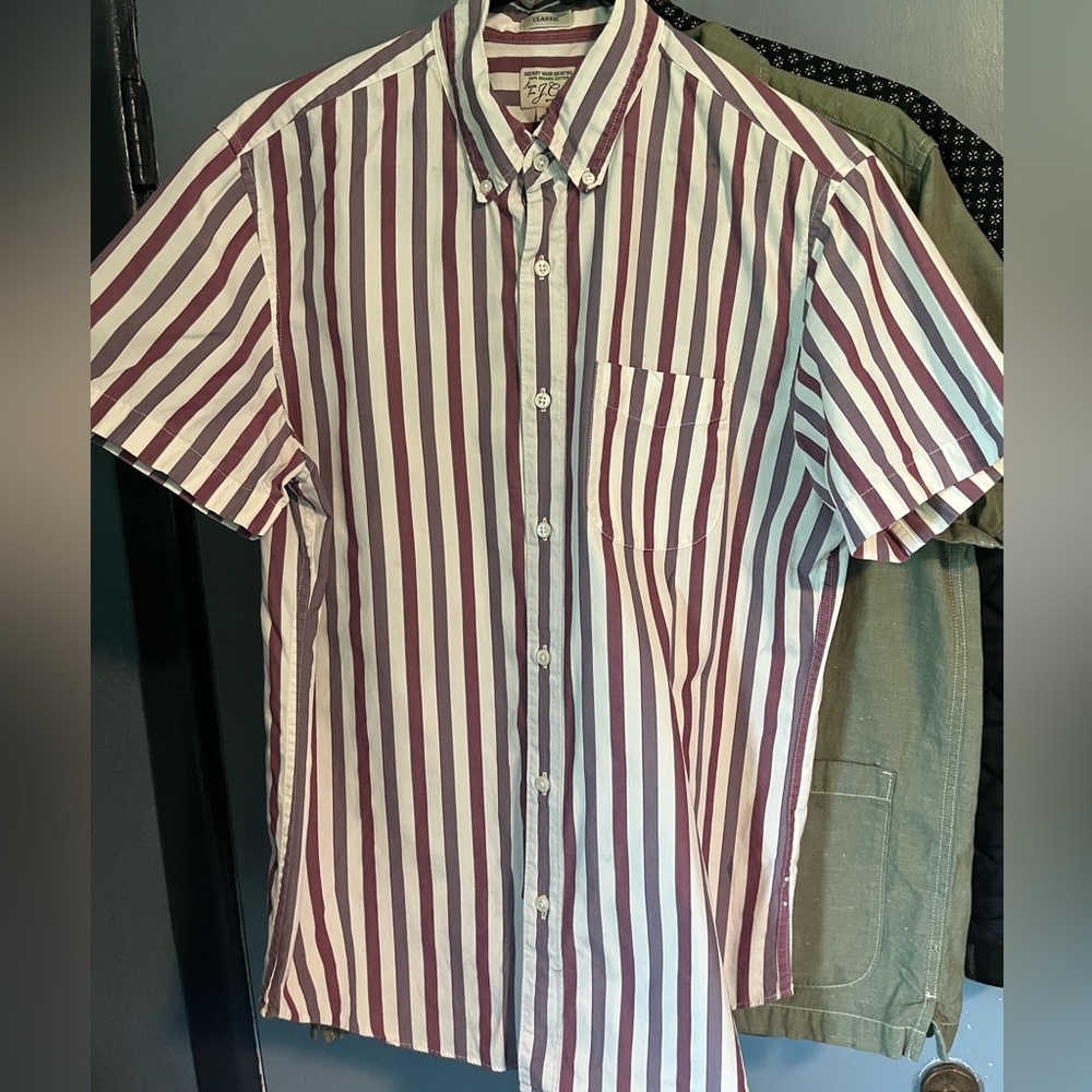 SS secret wash shirt in maroon stripe